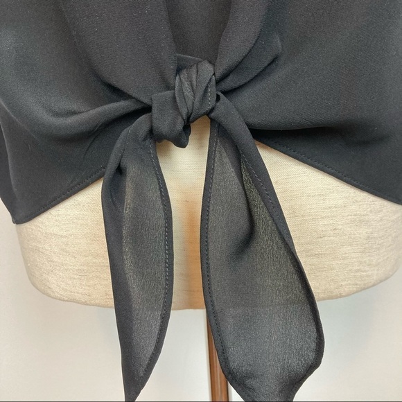 LAVENDER BROWN Silk Tie Waist Sleeveless Top in Black - Picture 5 of 12